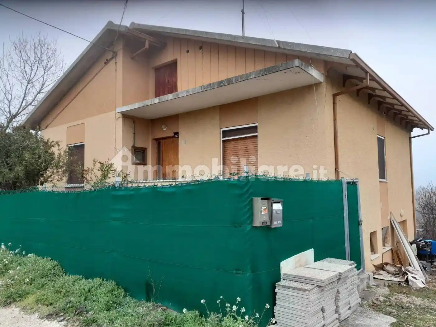 Villa in vendita a San Costanzo