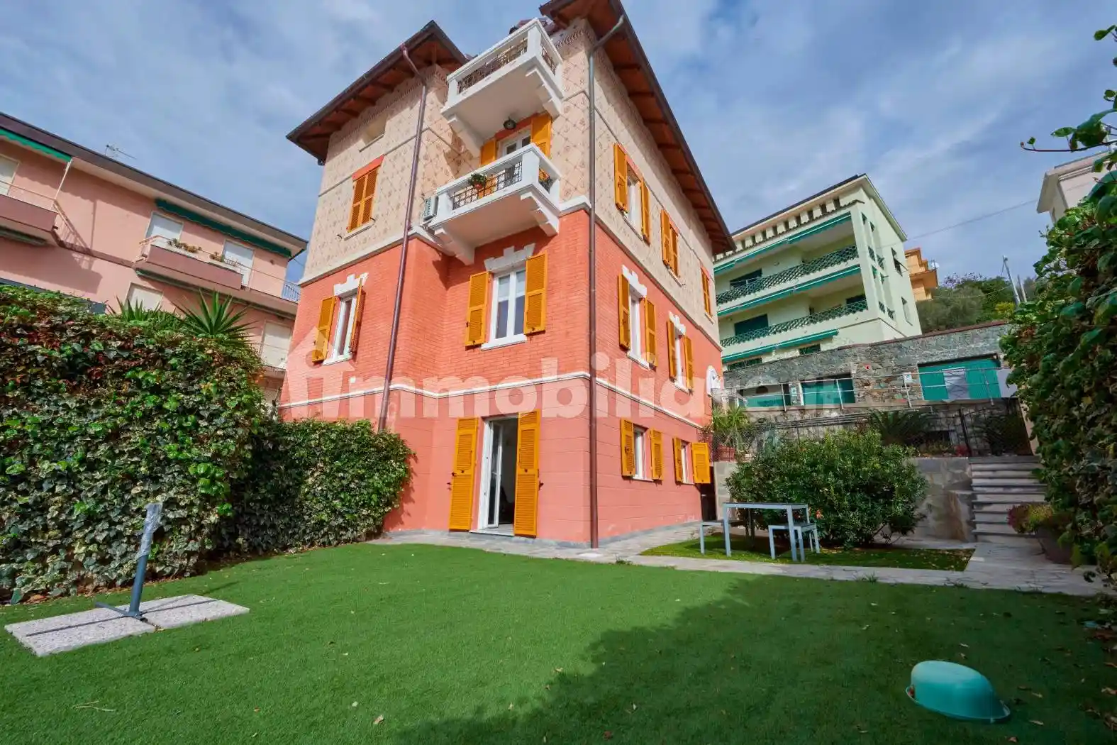 Appartamento in vendita a Celle Ligure