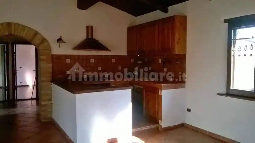 Villa unifamiliare Contrada Coste della Spiaggia 8, Montorio al Vomano - foto 3