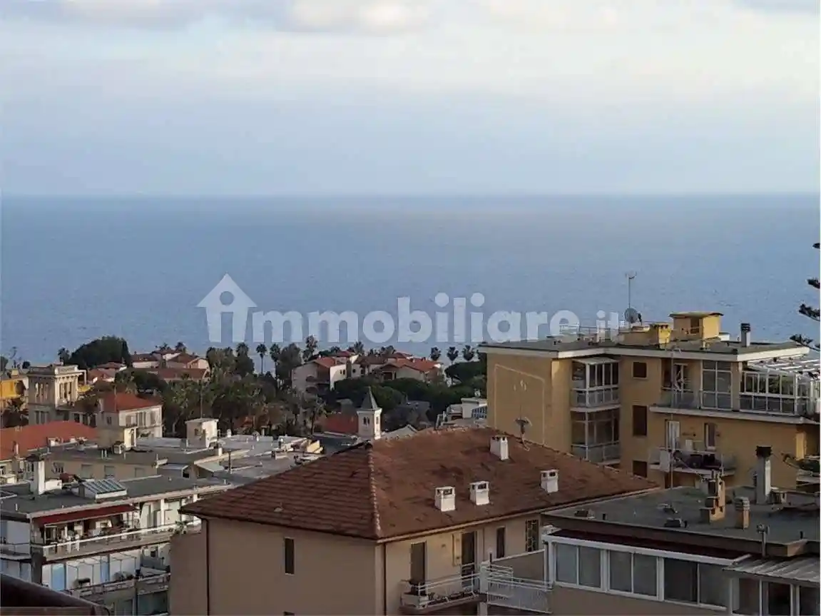 Appartamento in vendita a Sanremo