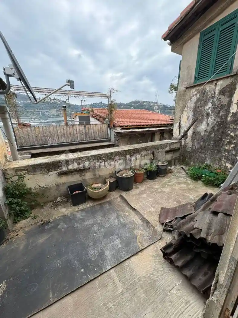Casa indipendente in vendita a Taggia