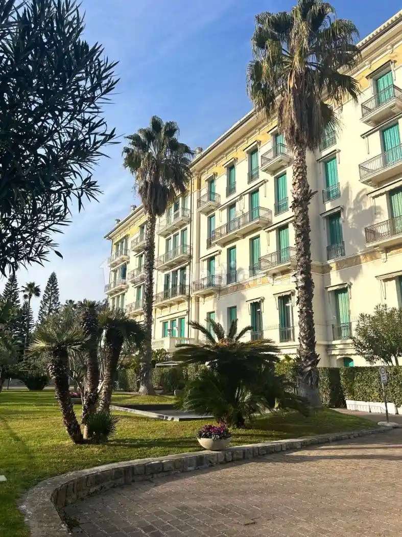 Appartamento in vendita a Bordighera