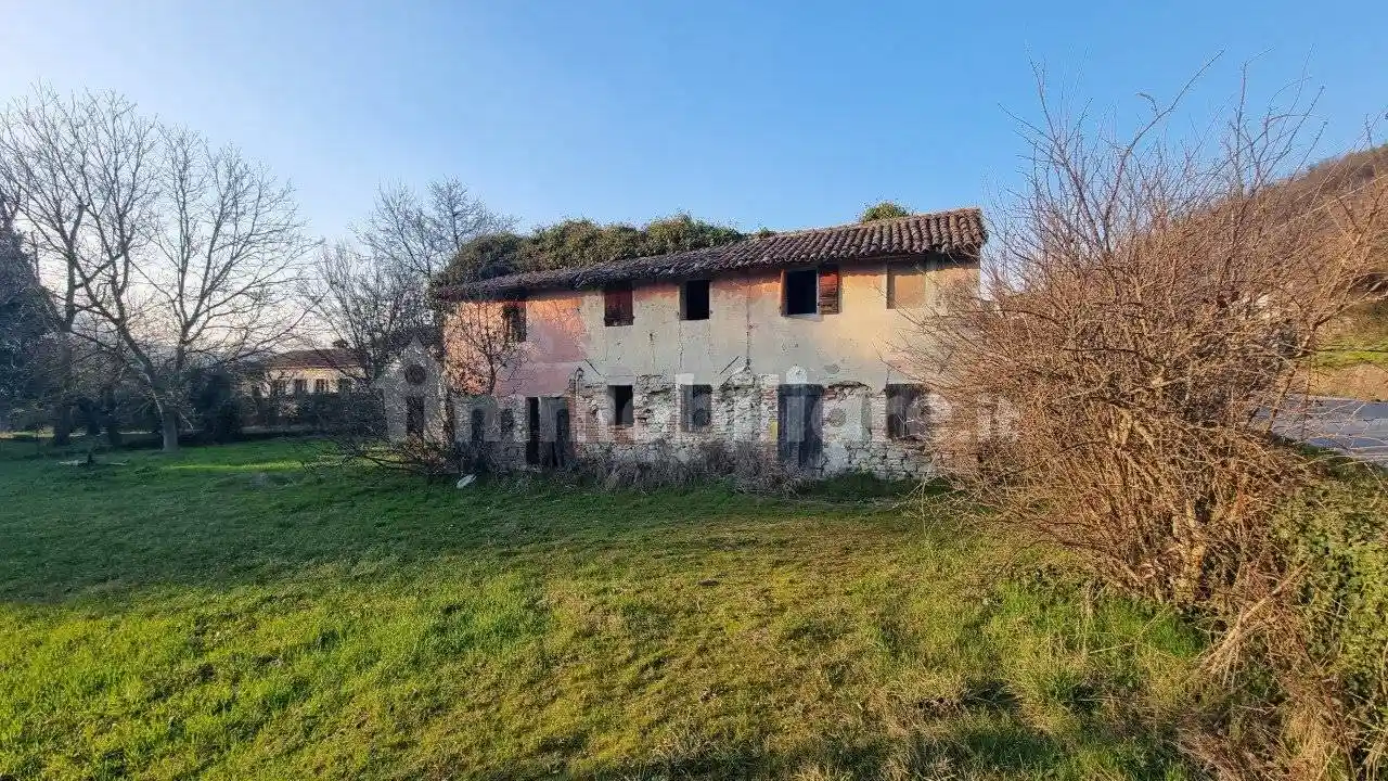 Rustico - Casale in vendita a Torreglia