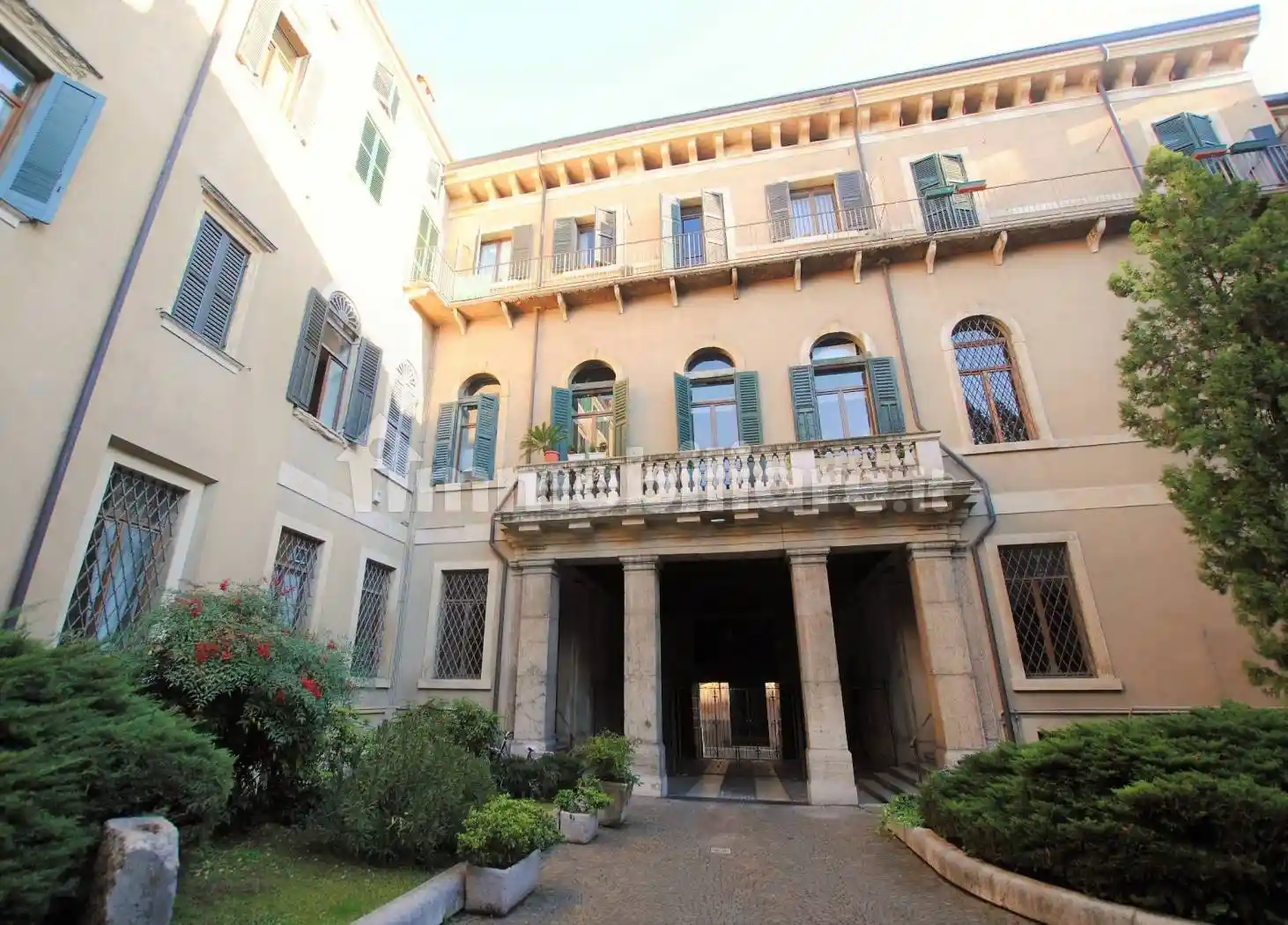 Appartamento in affitto a Verona