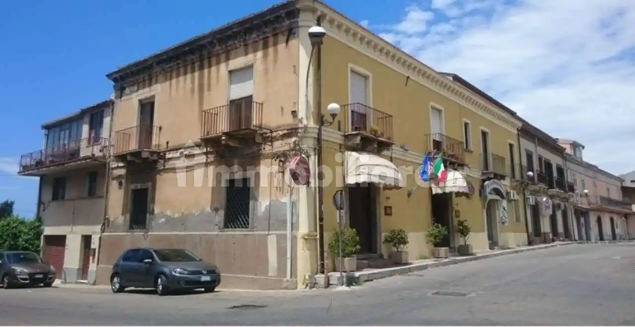 Palazzo - Edificio in Vendita - foto 4