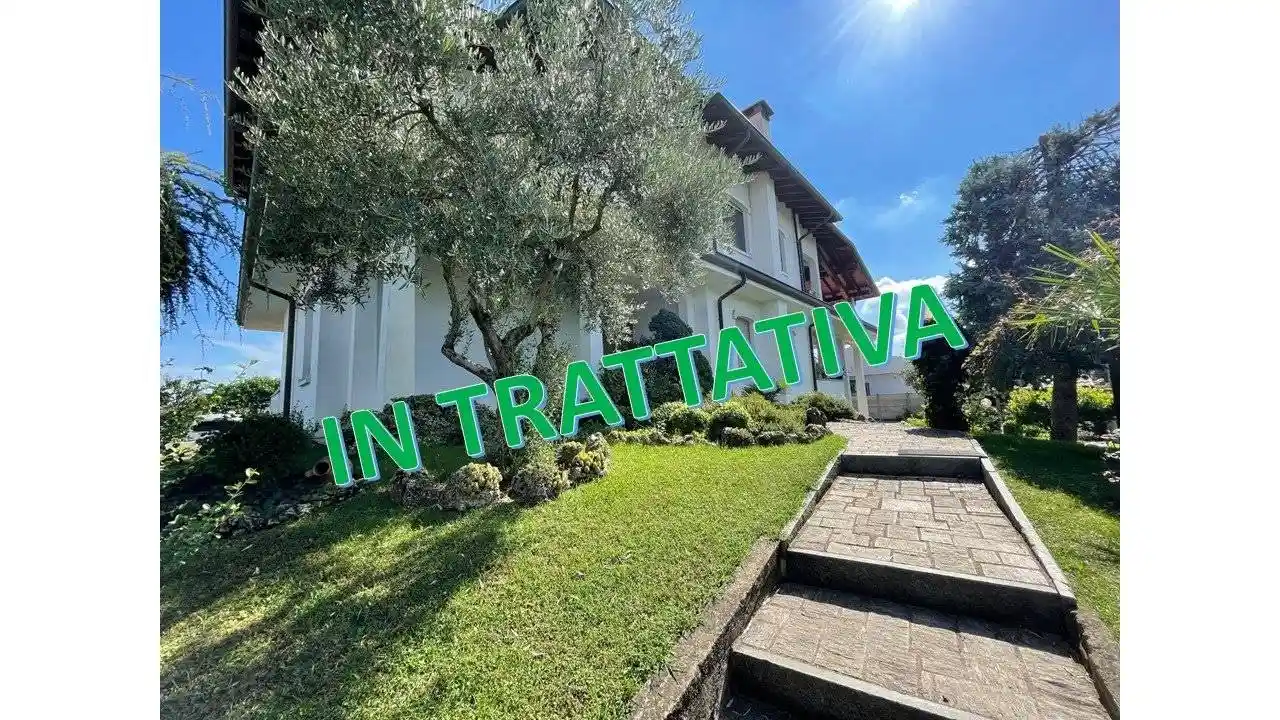 Villa in vendita a Arconate