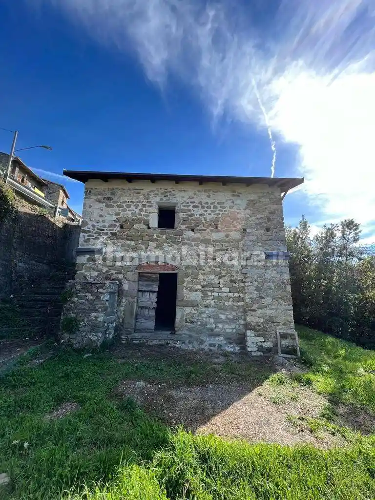 Villa in vendita a Casola in Lunigiana