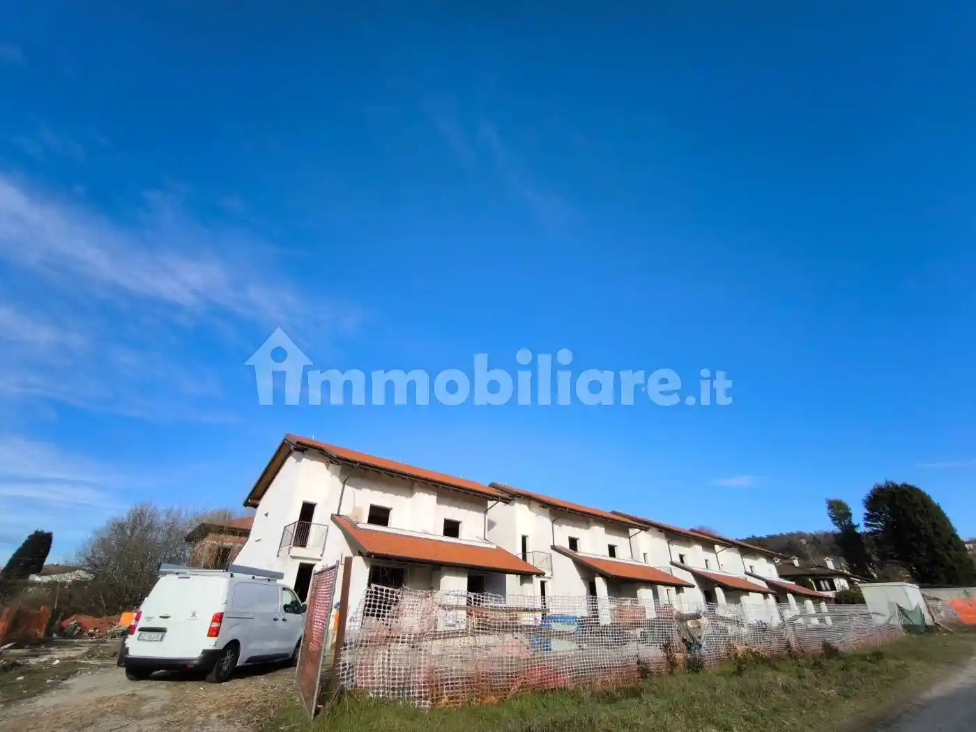 Villa in vendita a Taino