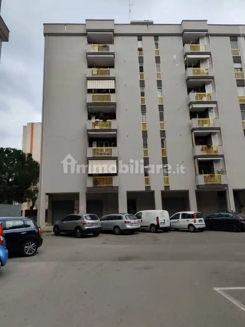 Appartamento in vendita a Taranto