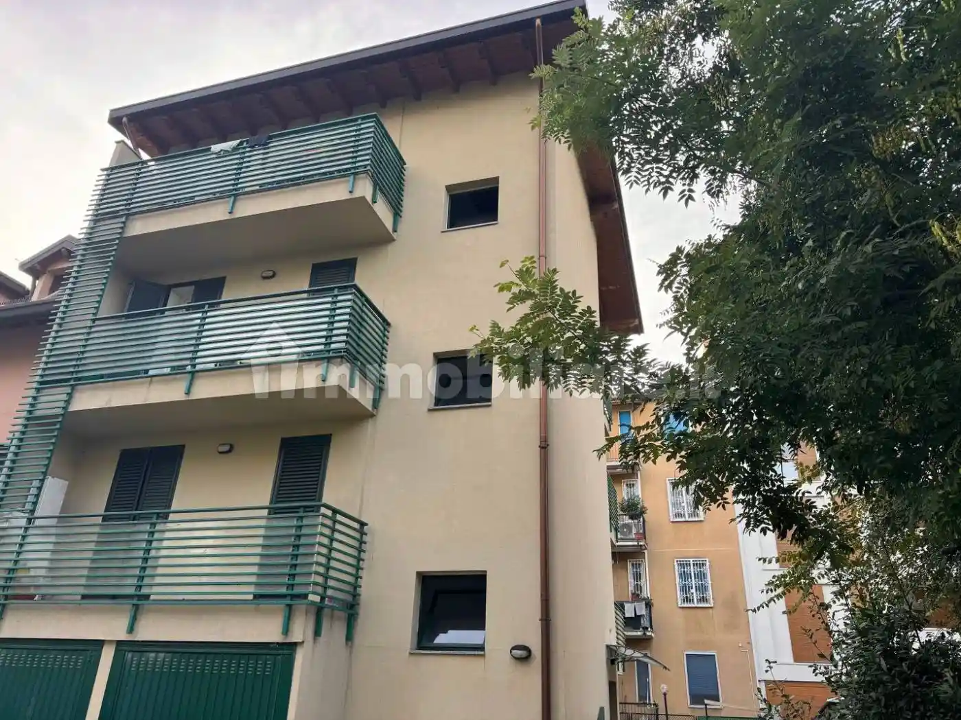 Palazzo - Edificio in Vendita - foto 2