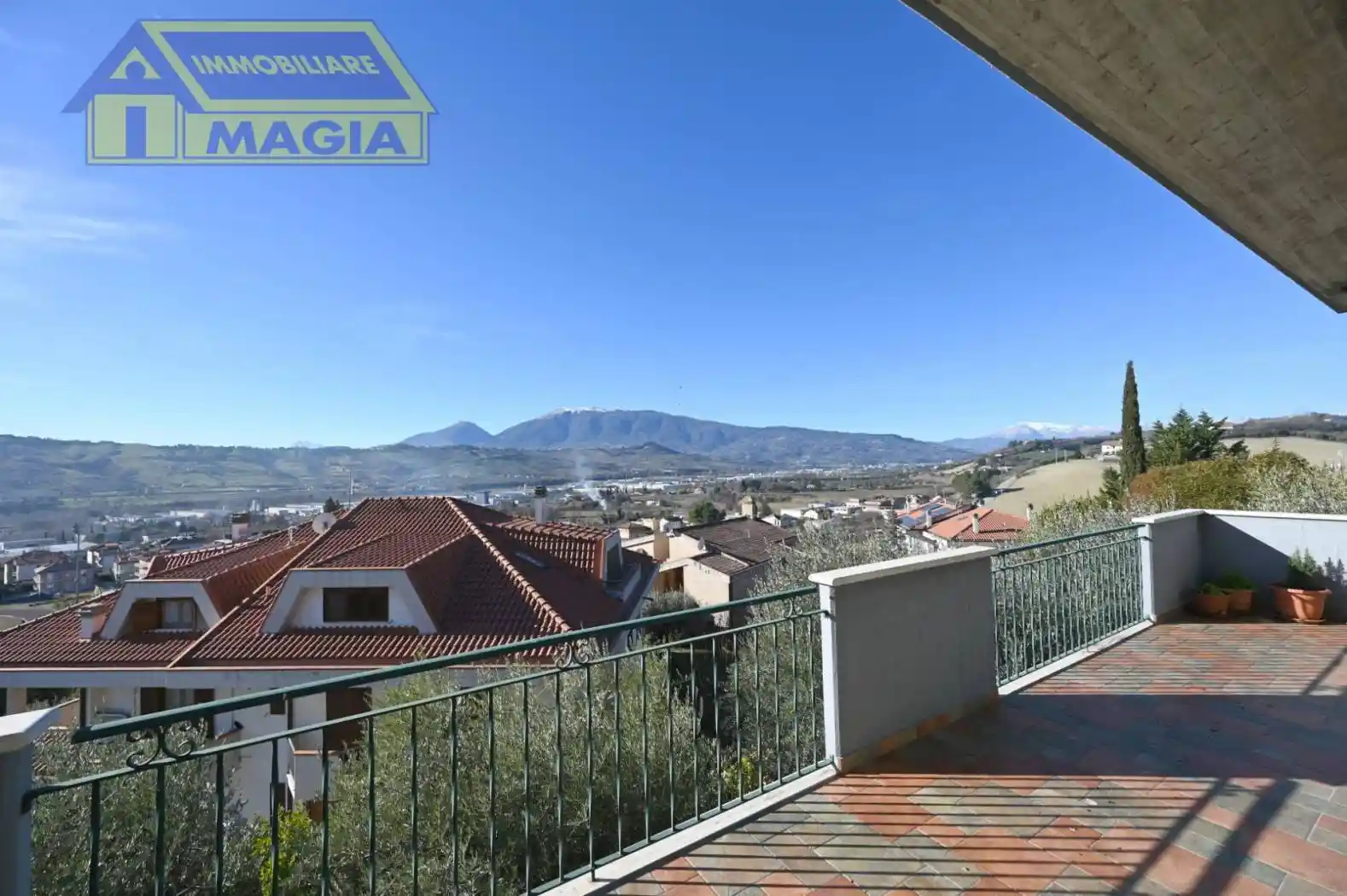 Villa in vendita a Castel di Lama