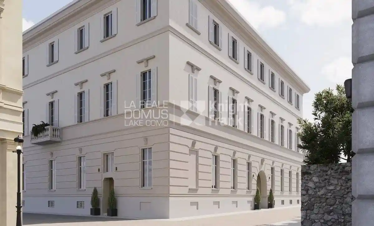Appartamento in vendita a Como