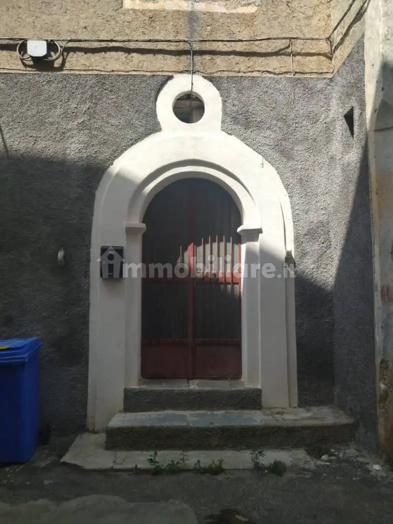 Palazzo - Edificio in vendita a Castrovillari