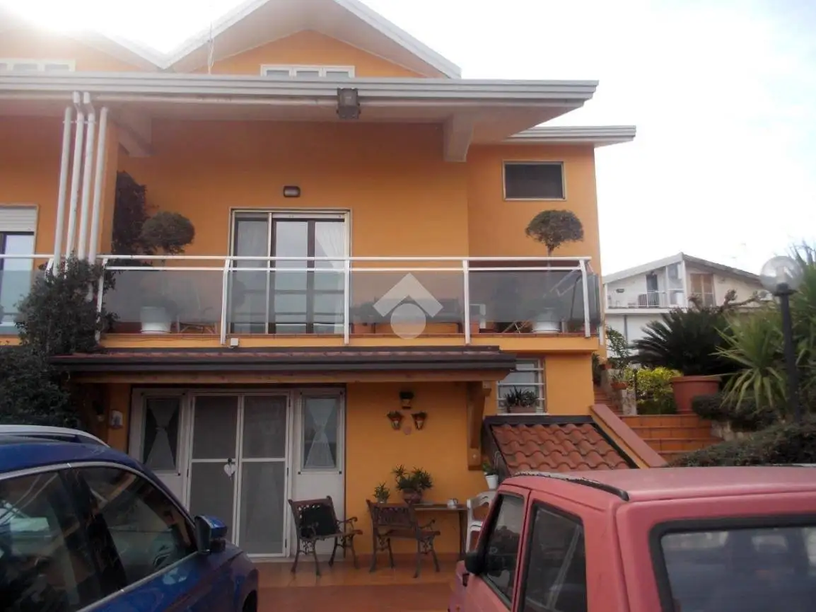 Villetta a schiera in vendita a Castrolibero