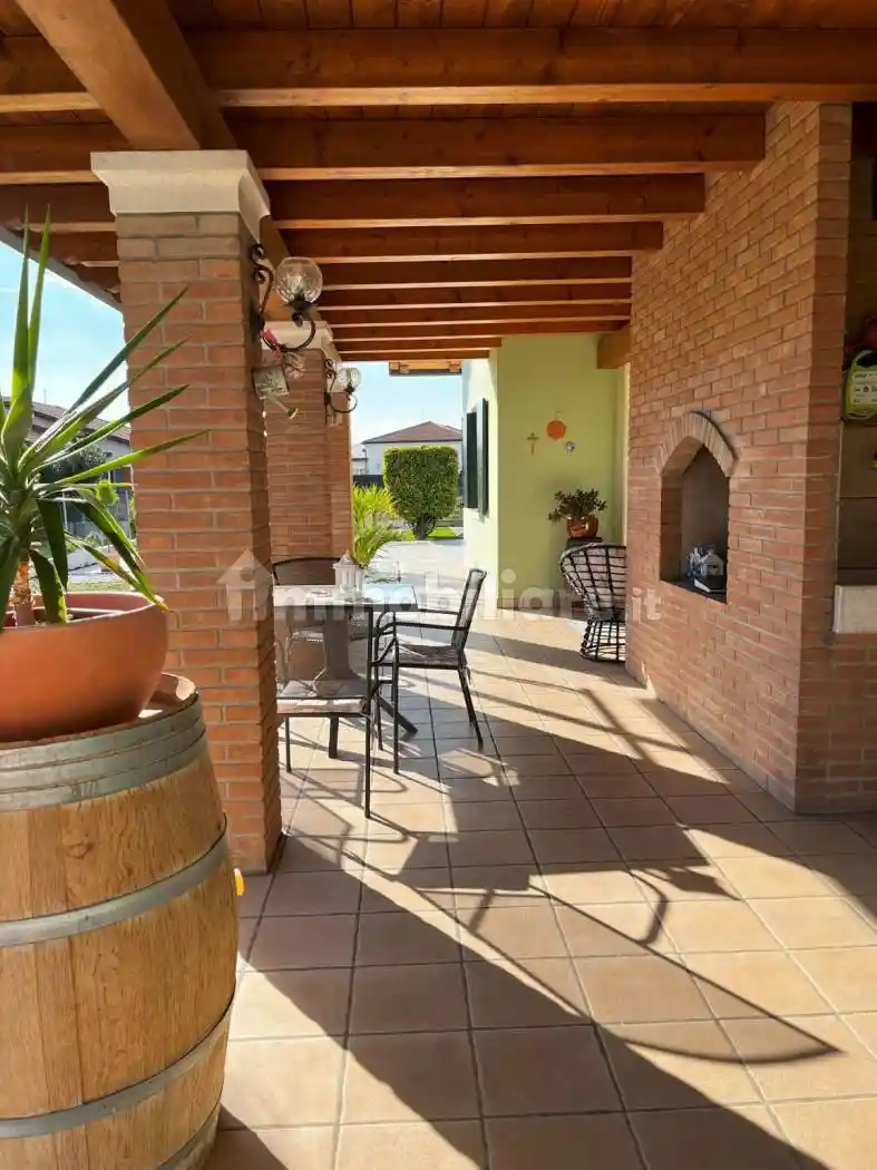 Villa in vendita a Cordenons