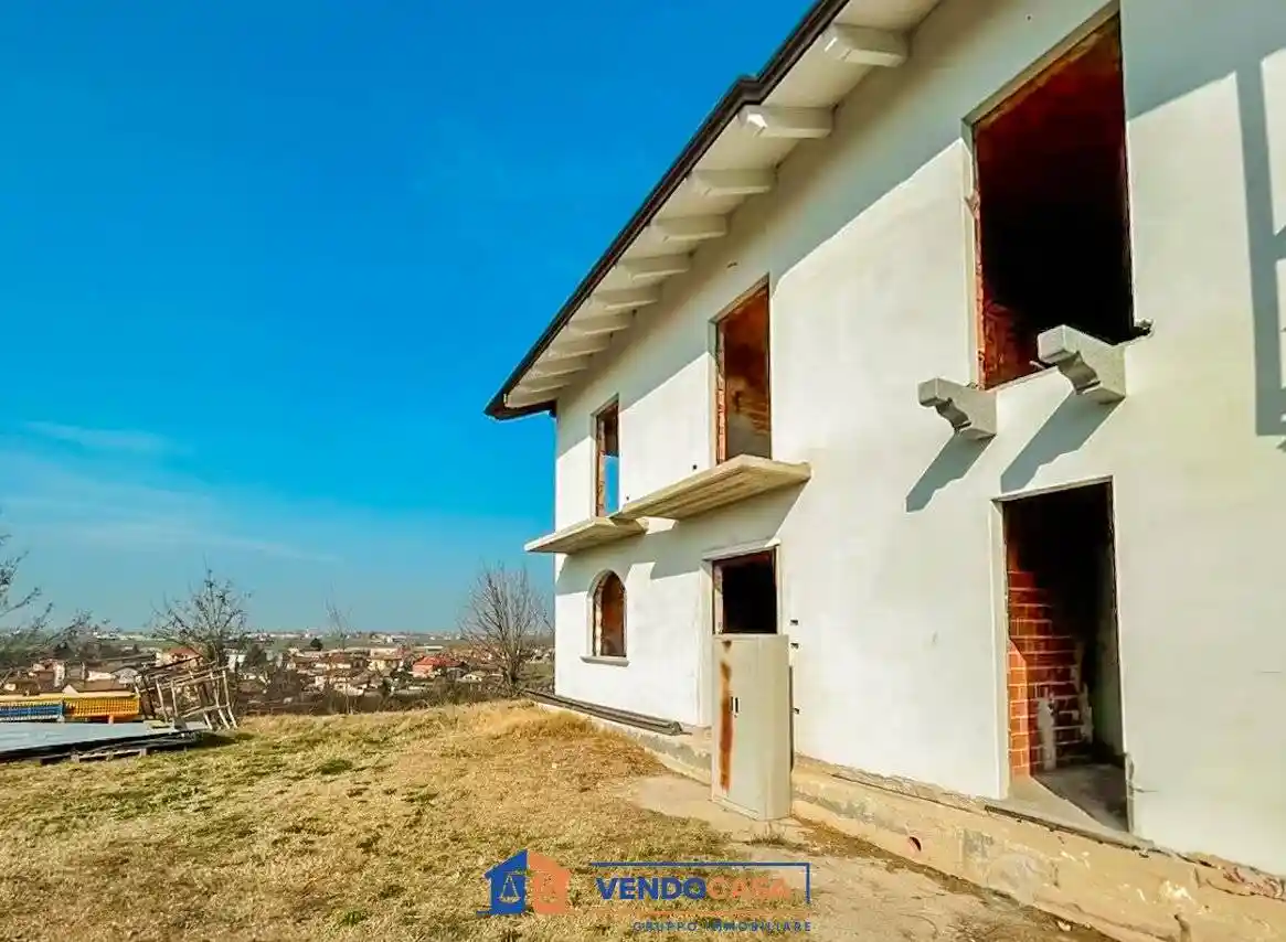 Casa indipendente in vendita a Trinità