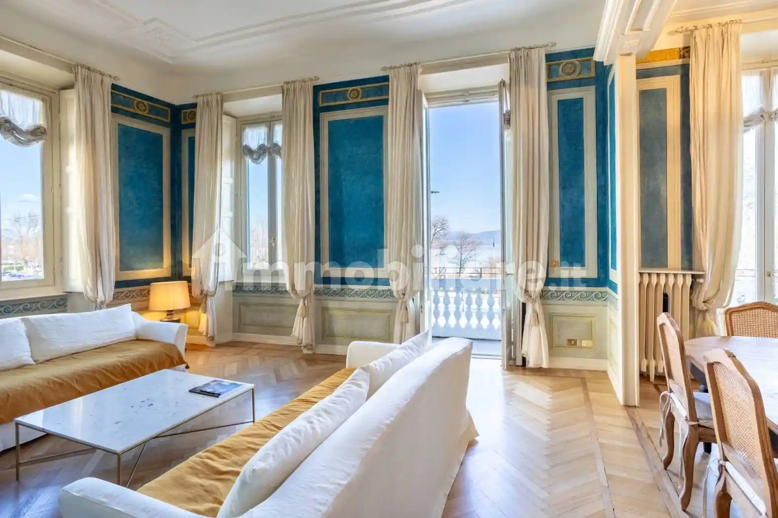 Appartamento in affitto a Arona