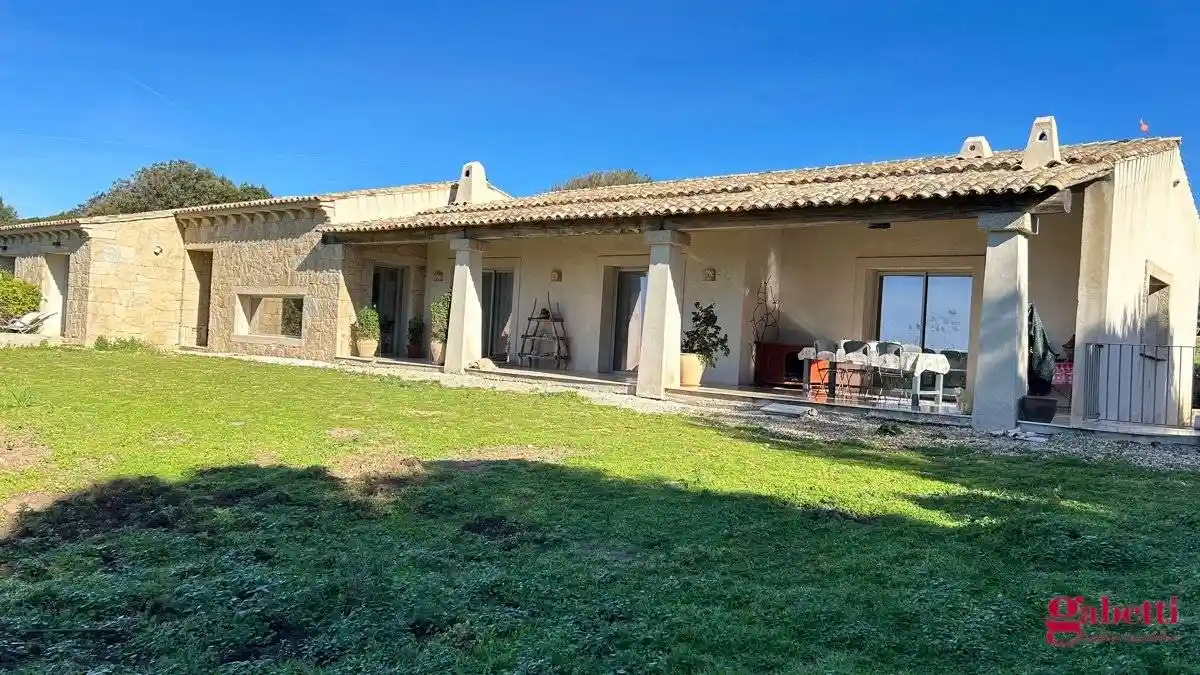 Villa in vendita a Aglientu