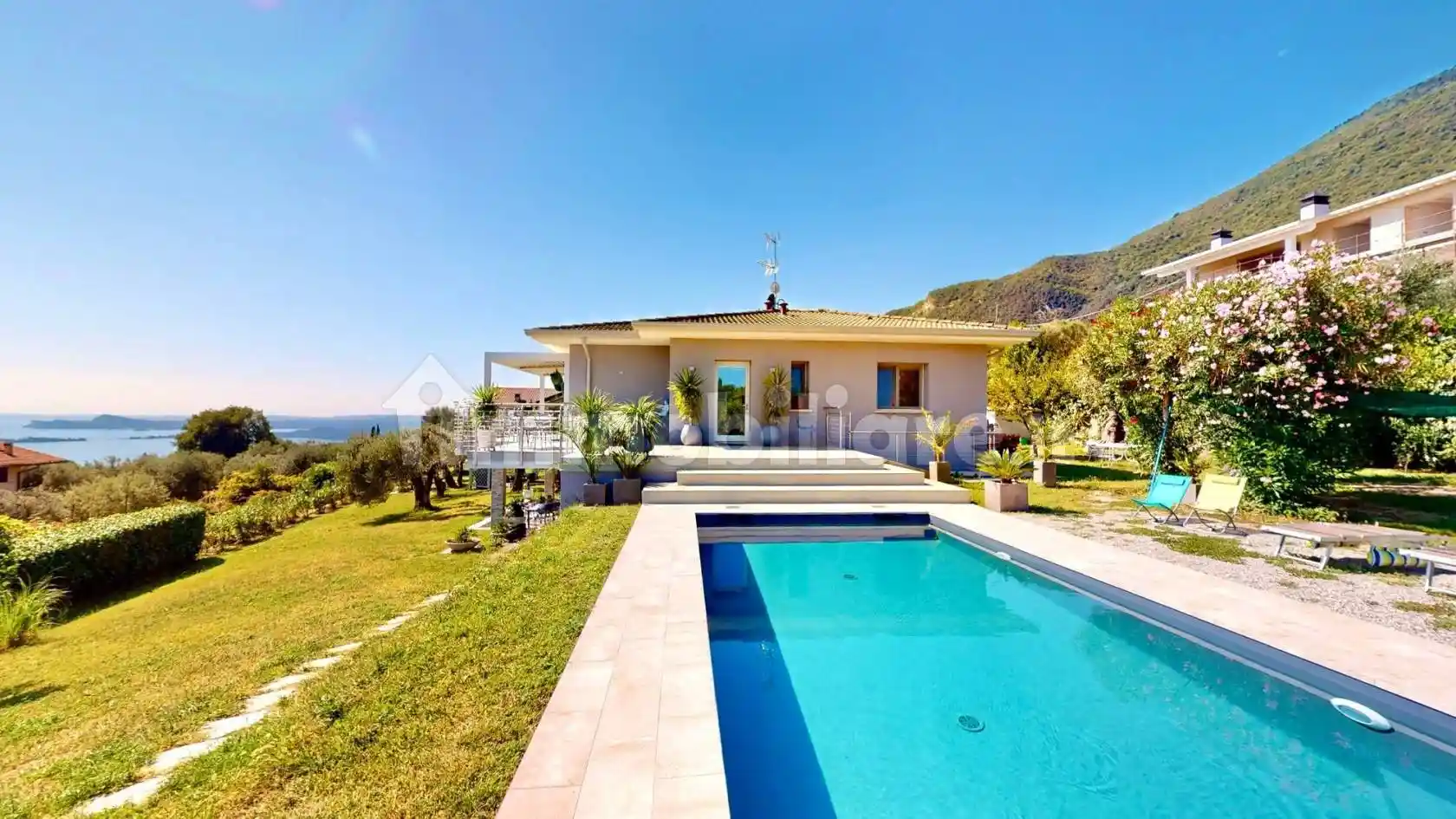 Villa in vendita a Toscolano-Maderno