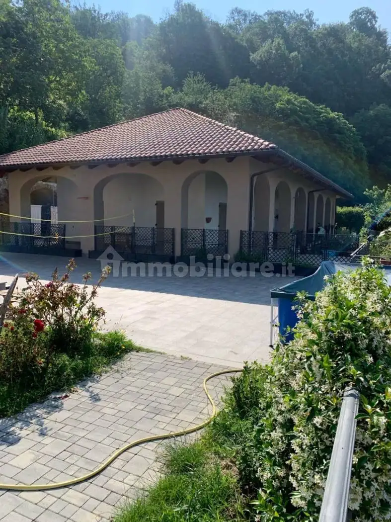 Villa in affitto a Moncalieri