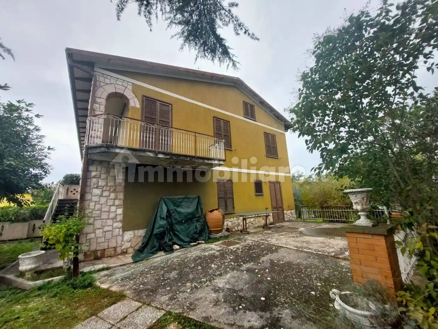 Casa indipendente in vendita a Spoleto