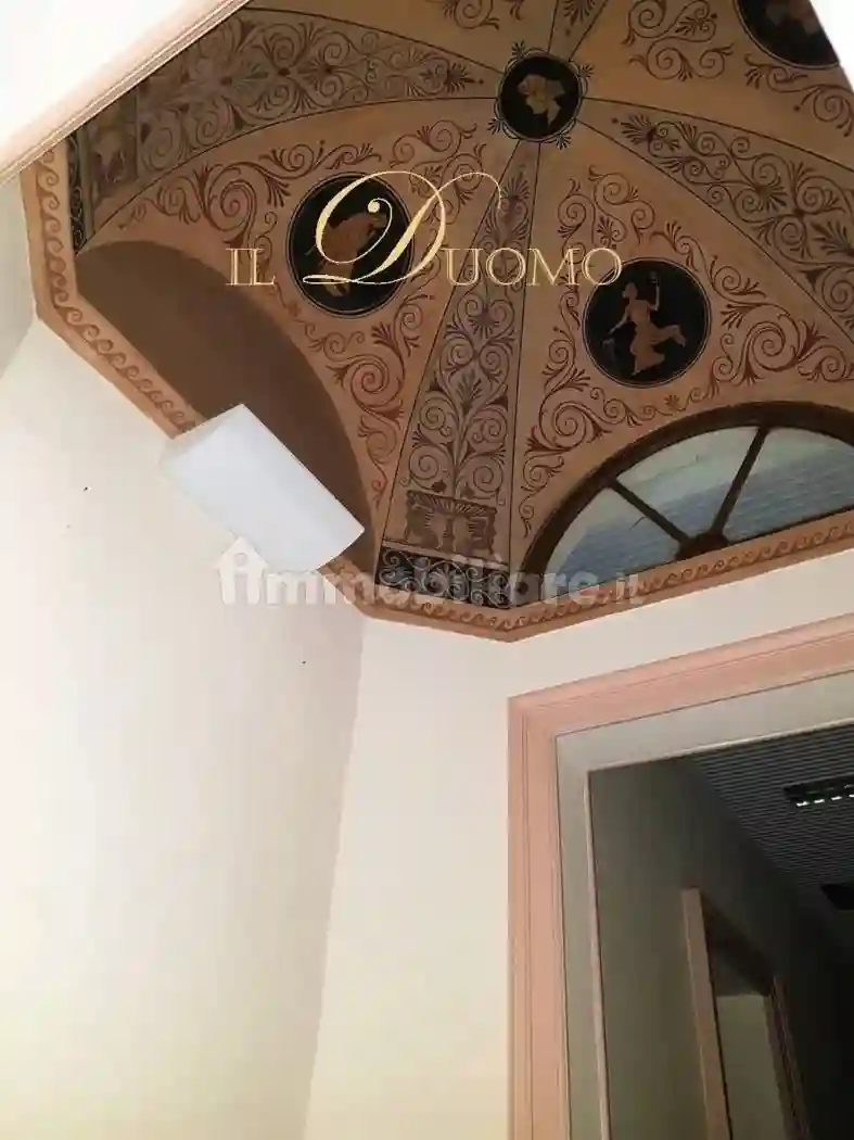 Palazzo - Edificio - foto 4