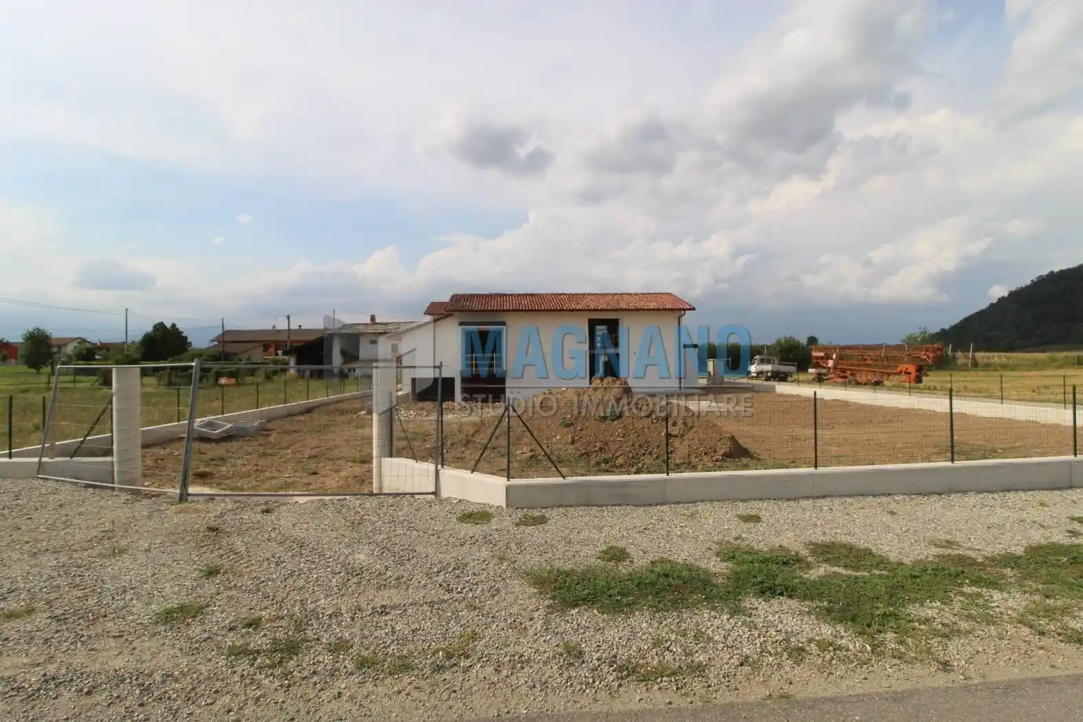 Villa in vendita a Cavour