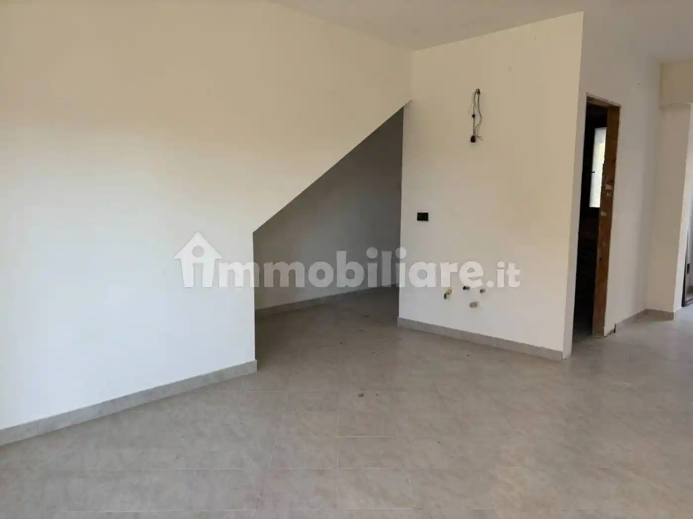 Trilocale via Pavullo nel Frignano, Casal Bernocchi, Roma - foto 5