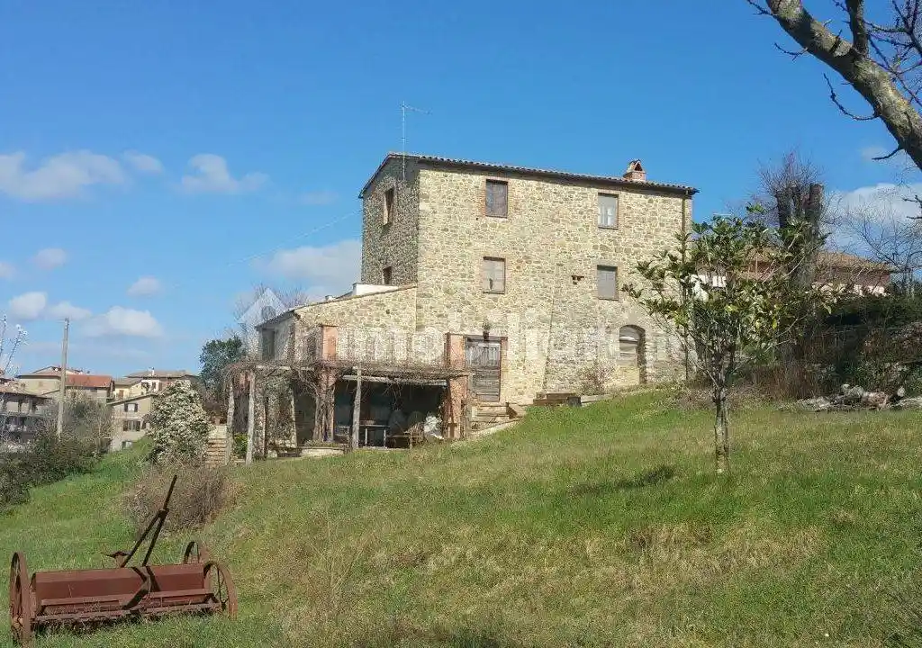 Rustico - Casale in vendita a Parrano