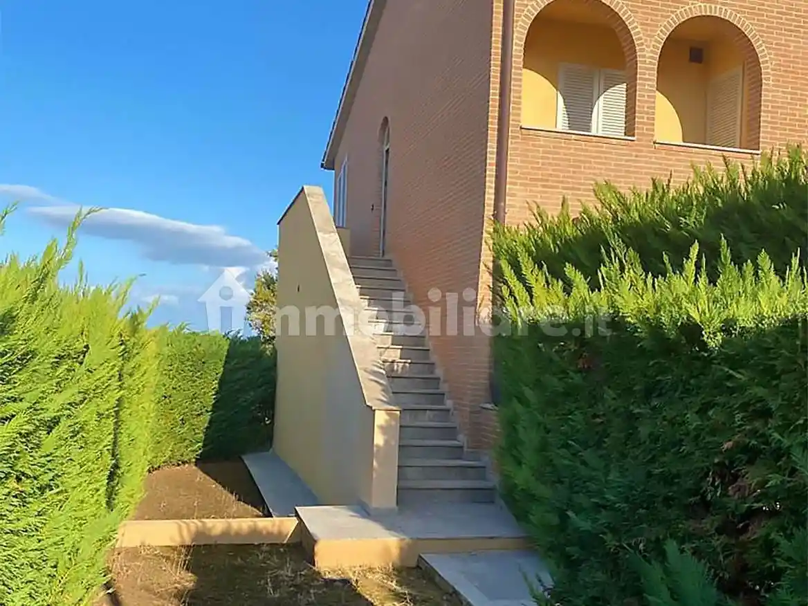 Appartamento in vendita a Castelnuovo Berardenga