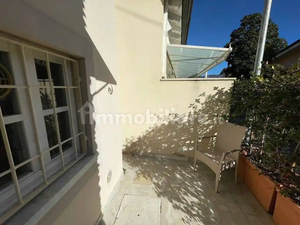 Casa indipendente in vendita a Forte dei Marmi