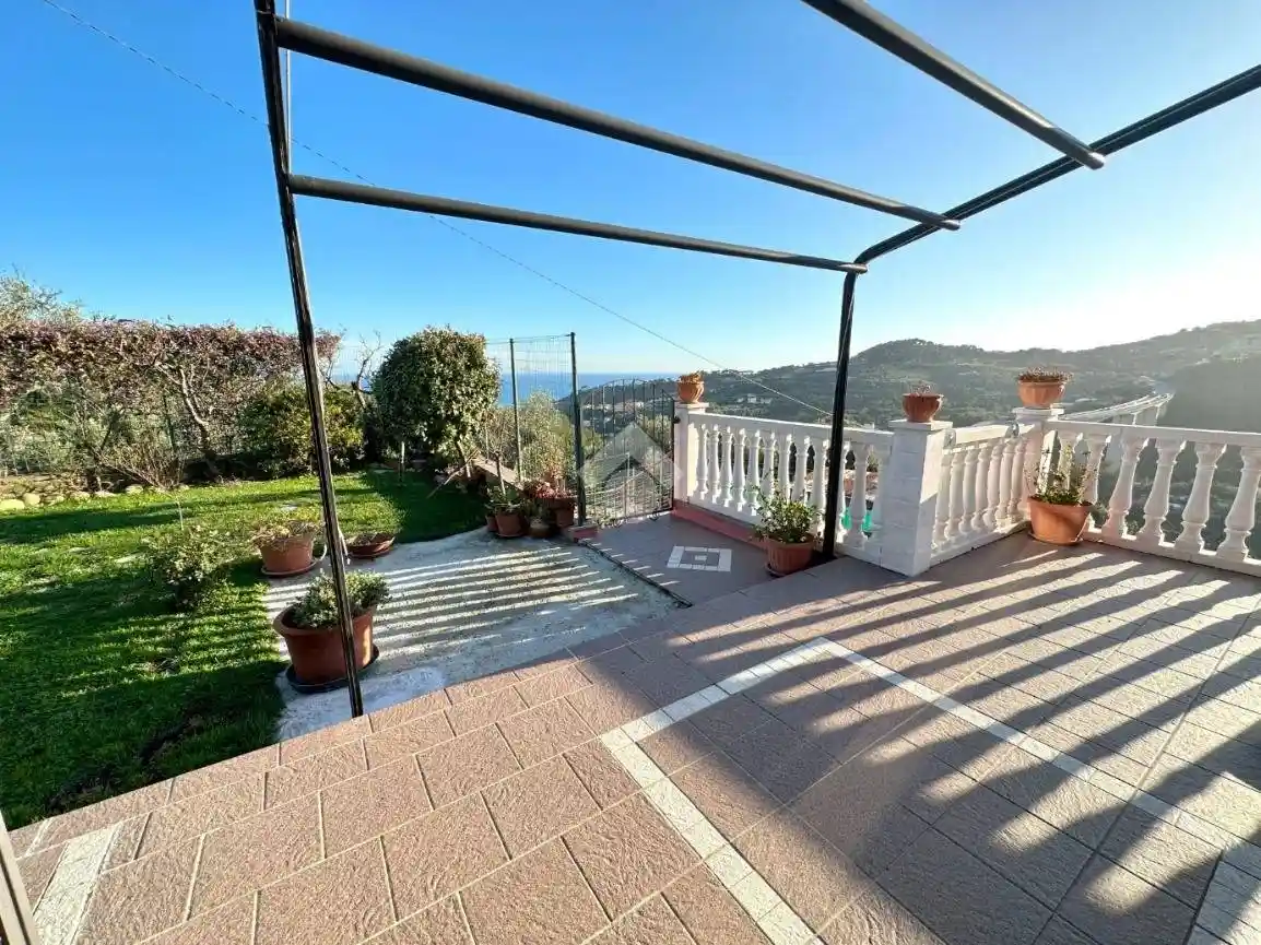 Villa in vendita a Civezza