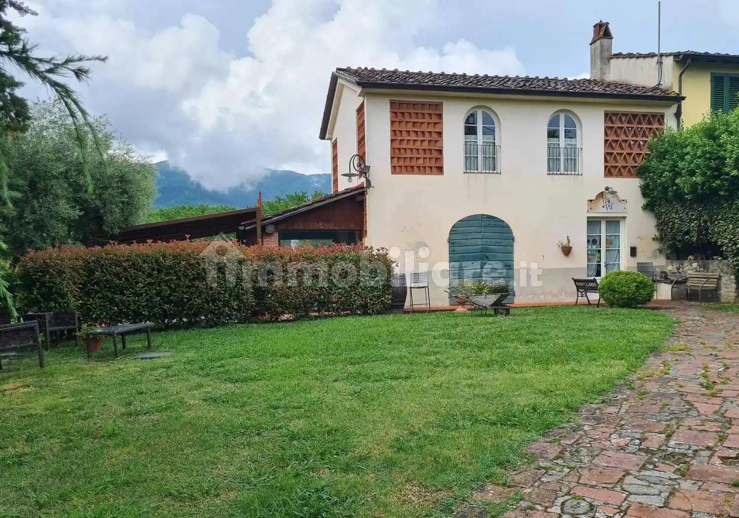 Rustico - Casale in vendita a Capannori