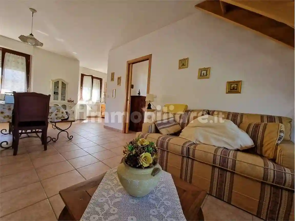 Villetta a schiera - foto 2