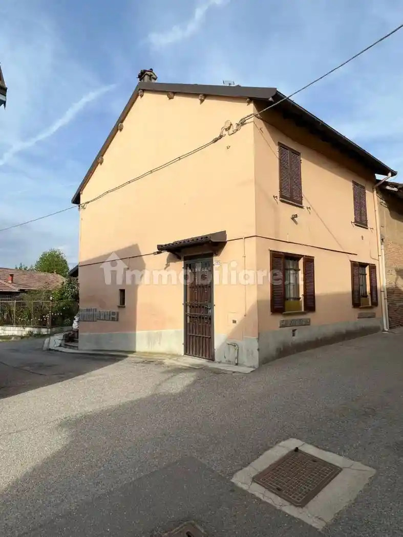 Casa indipendente in vendita a Mortara