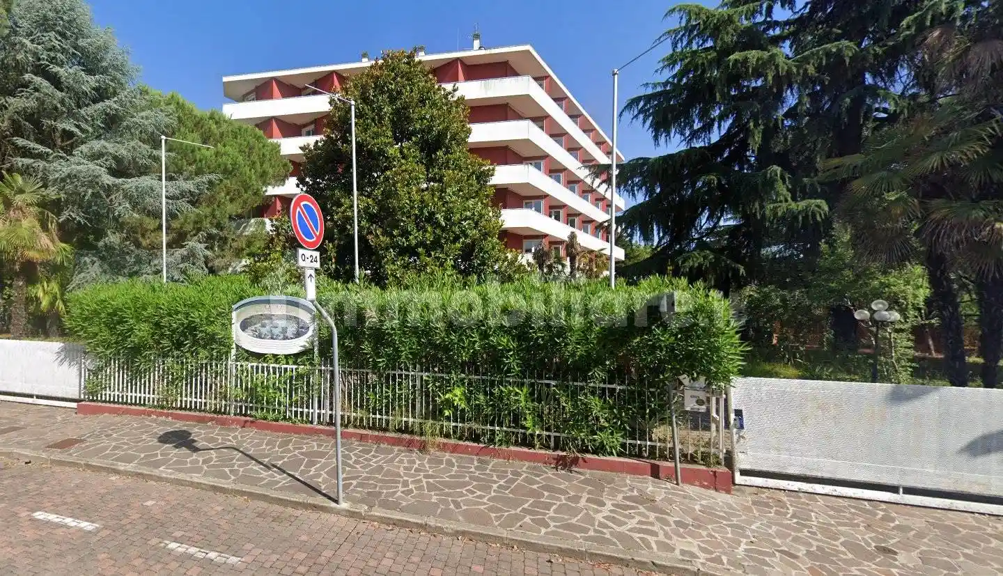 Palazzo - Edificio in Vendita - foto 2