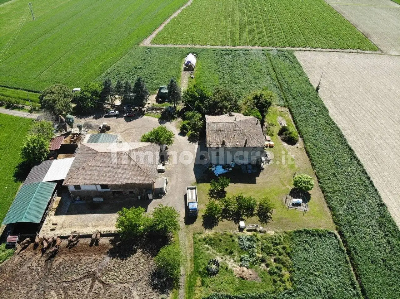 Rustico - Casale in vendita a Castel San Pietro Terme