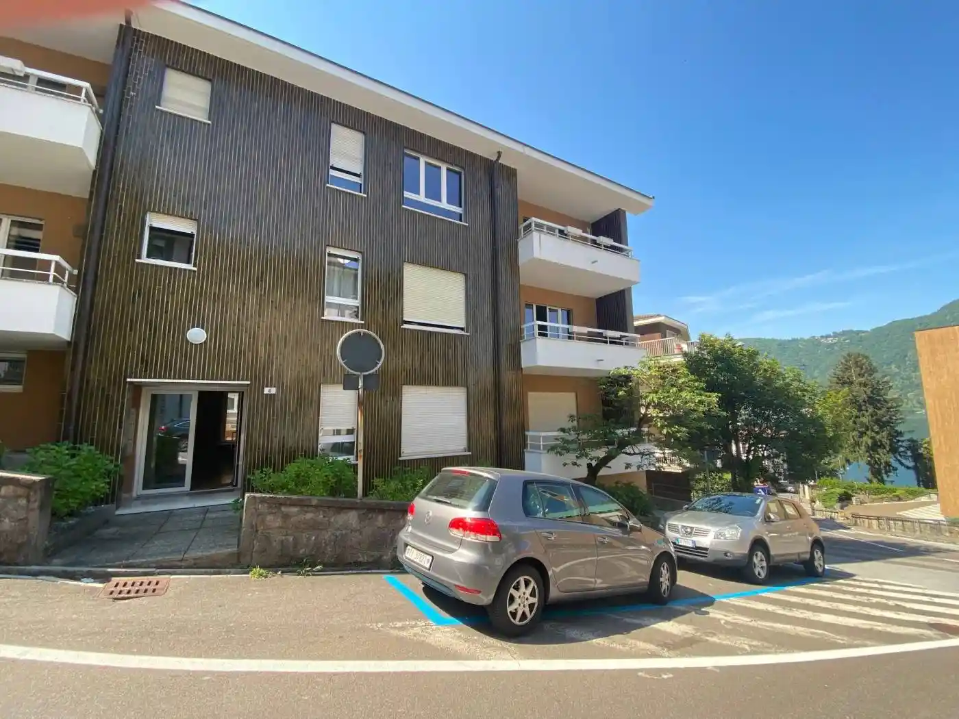 Palazzo - Edificio in vendita a Campione d'Italia