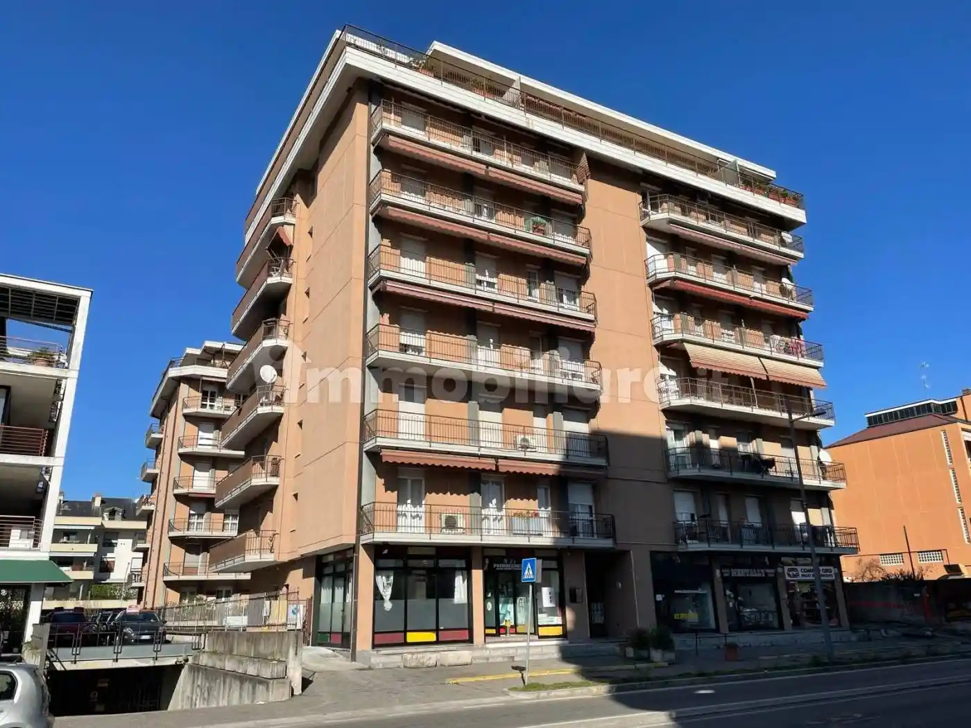 Appartamento in vendita a Sesto Calende