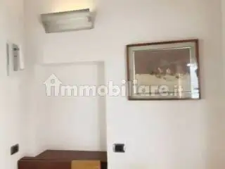 Terratetto unifamiliare piazza del Mercato 4, Centro, Castelli - foto 5