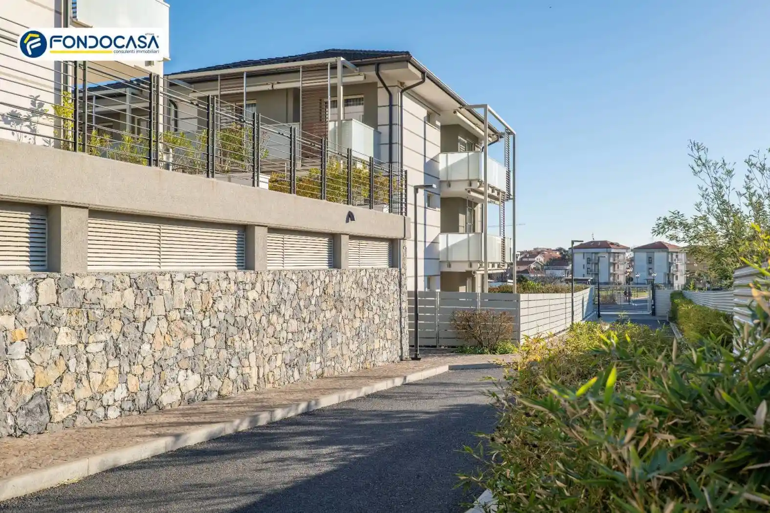 Appartamento in vendita a Borghetto Santo Spirito