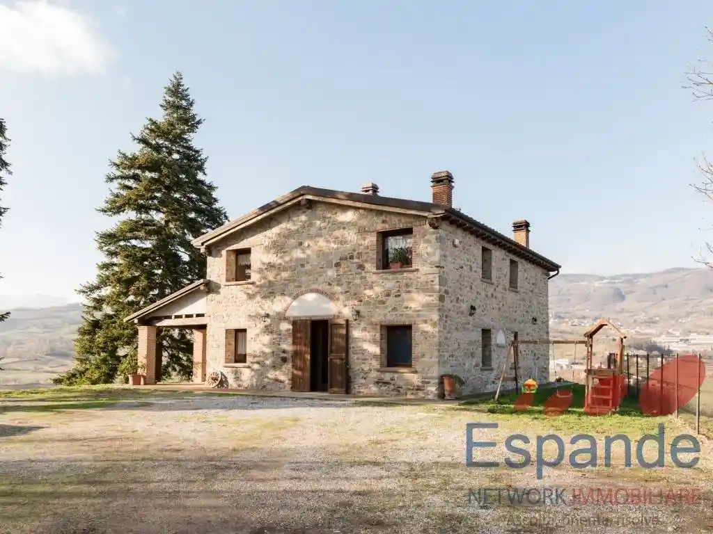 Appartamento in vendita a Alto Reno Terme