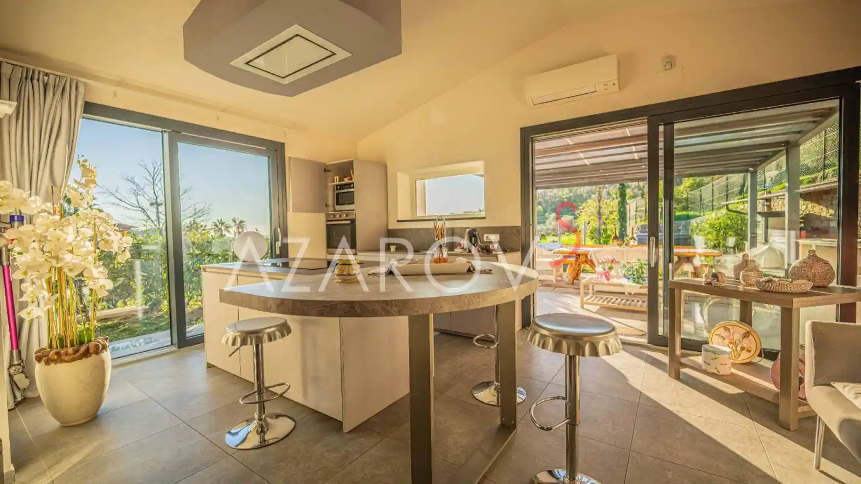 Villa in vendita a Imperia