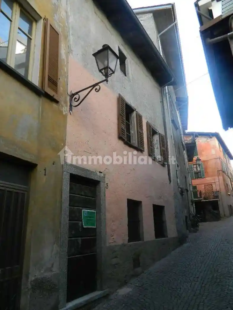 Rustico - Casale in vendita a Sondrio