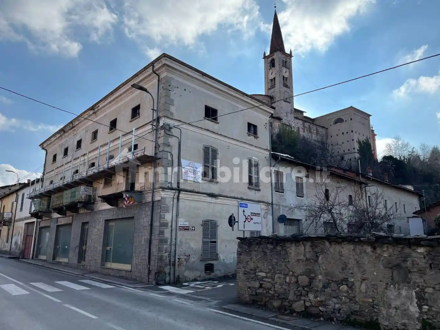 Casa indipendente in vendita a Caraglio