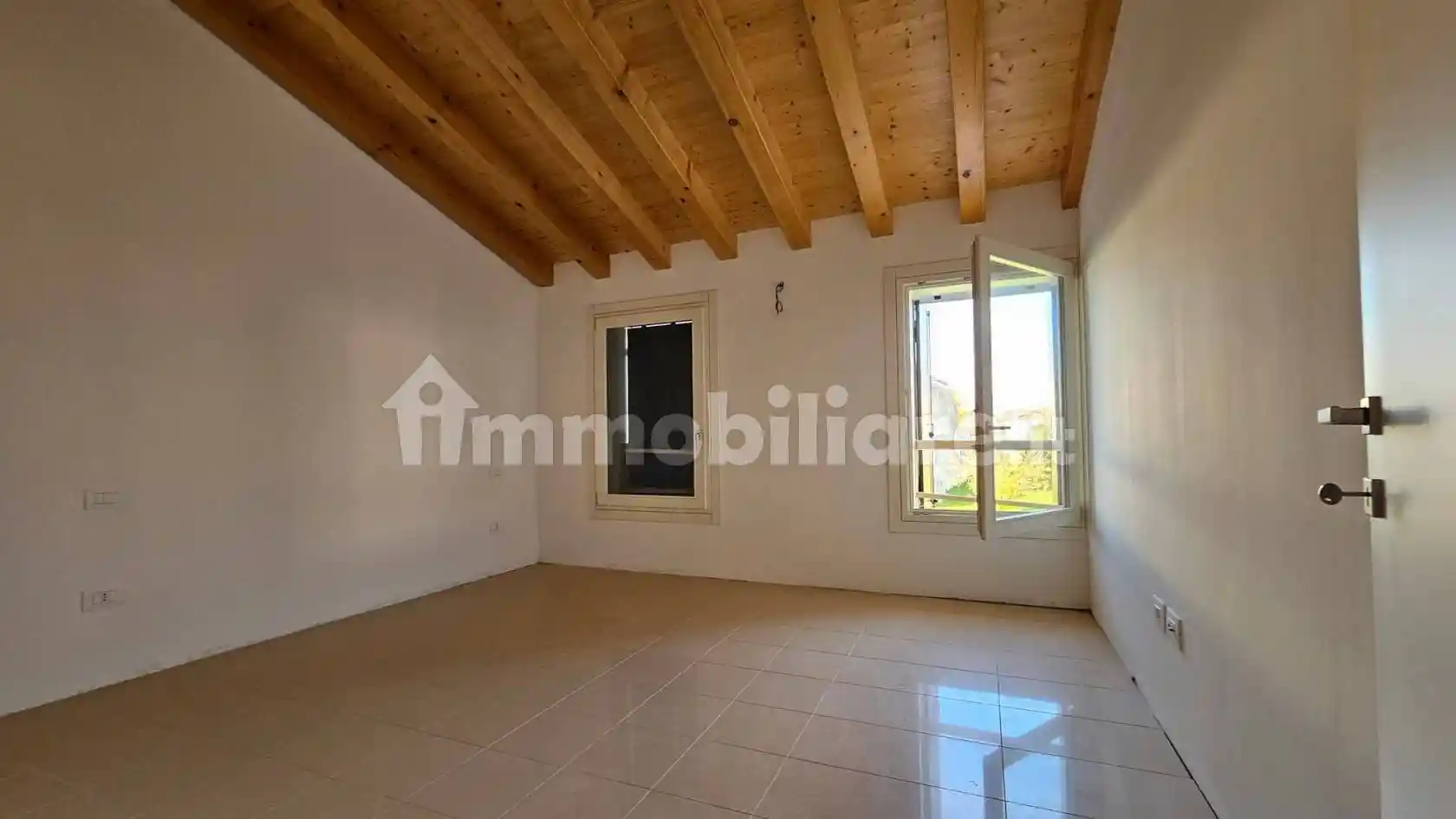 Casa indipendente in vendita a Crocetta del Montello