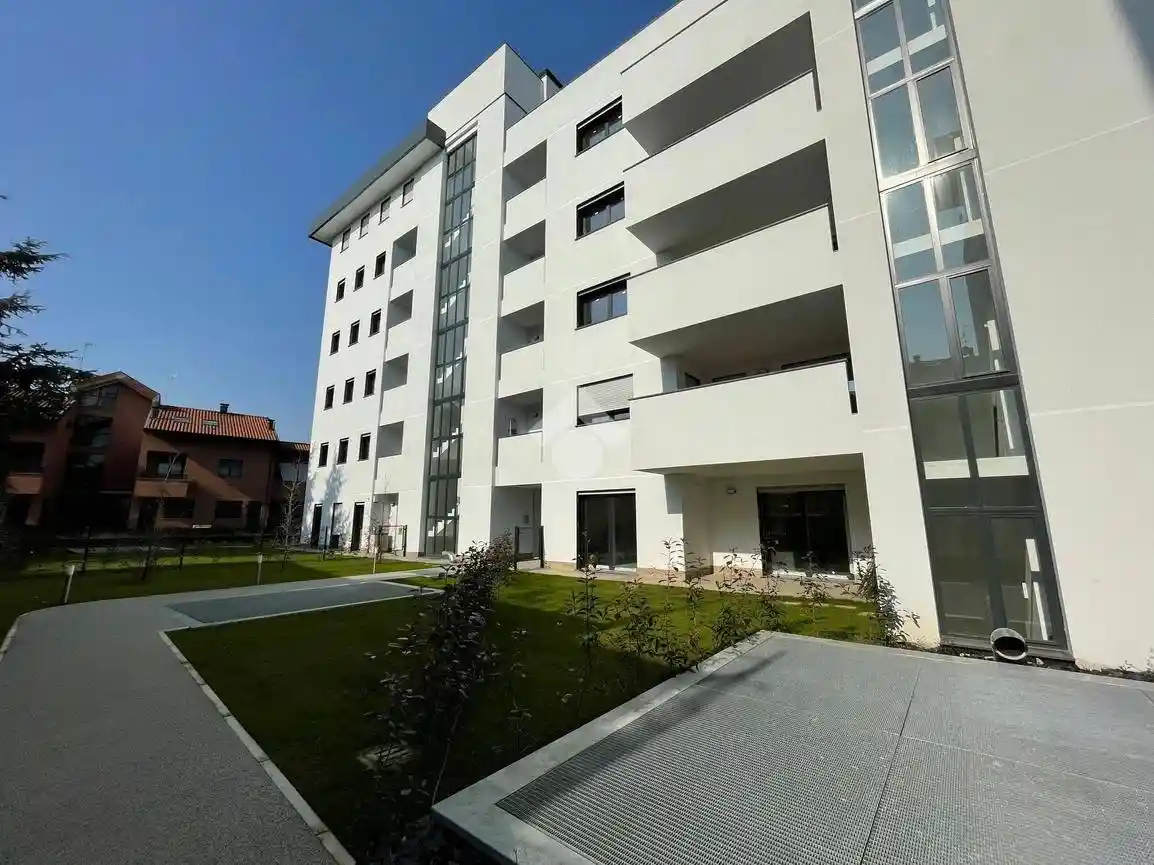 Bilocale via Sorteni 12, Taccona, Monza - foto 2