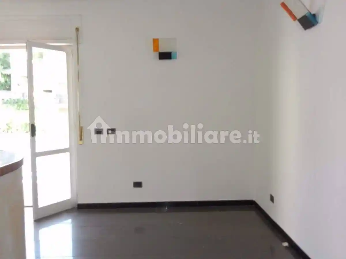 Quadrilocale via Benedetto Croce, 10, Centro, Diamante - foto 4