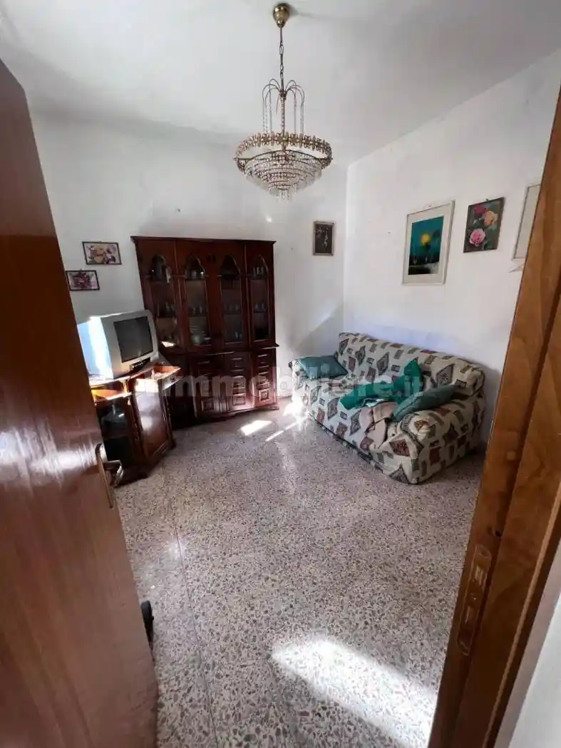 Palazzo - Edificio in Vendita - foto 3