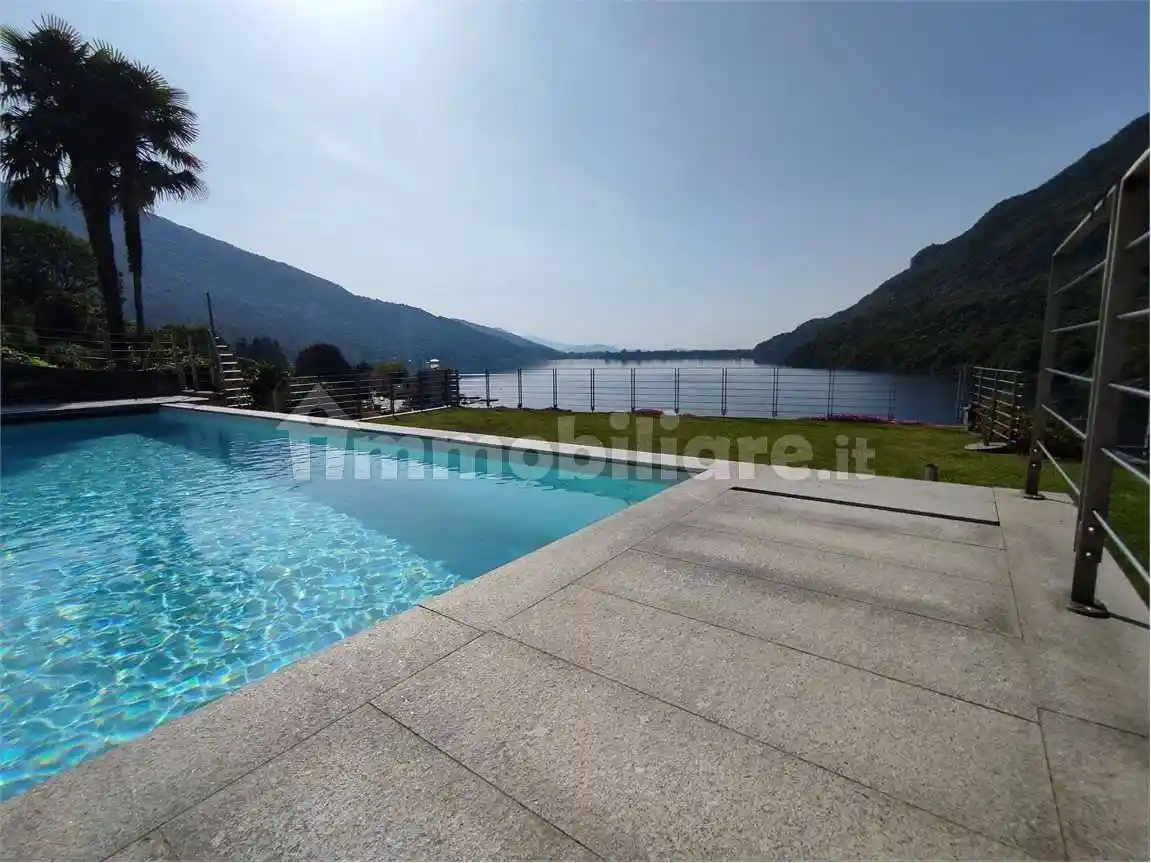 Villa in vendita a Mergozzo